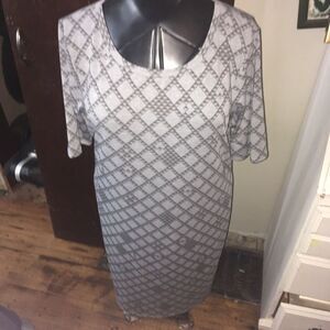 Lularoe Julia gray Diamond pattern 2x knit dress